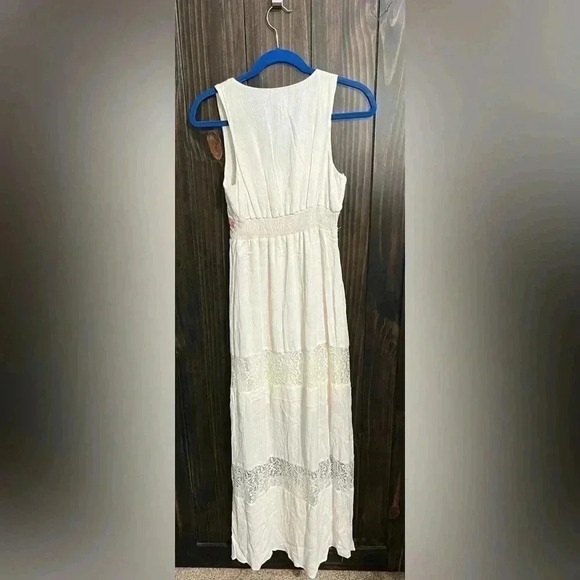 Flying Tomato Cream‎ Empire Embroidered Waist Maxi Dress W/Lace - Picture 5 of 5